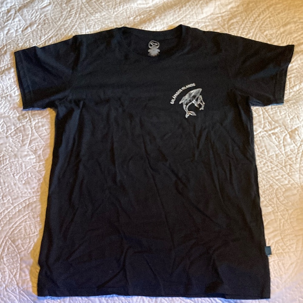 Women’s Galápagos Islands black XL slim fit t-shirt